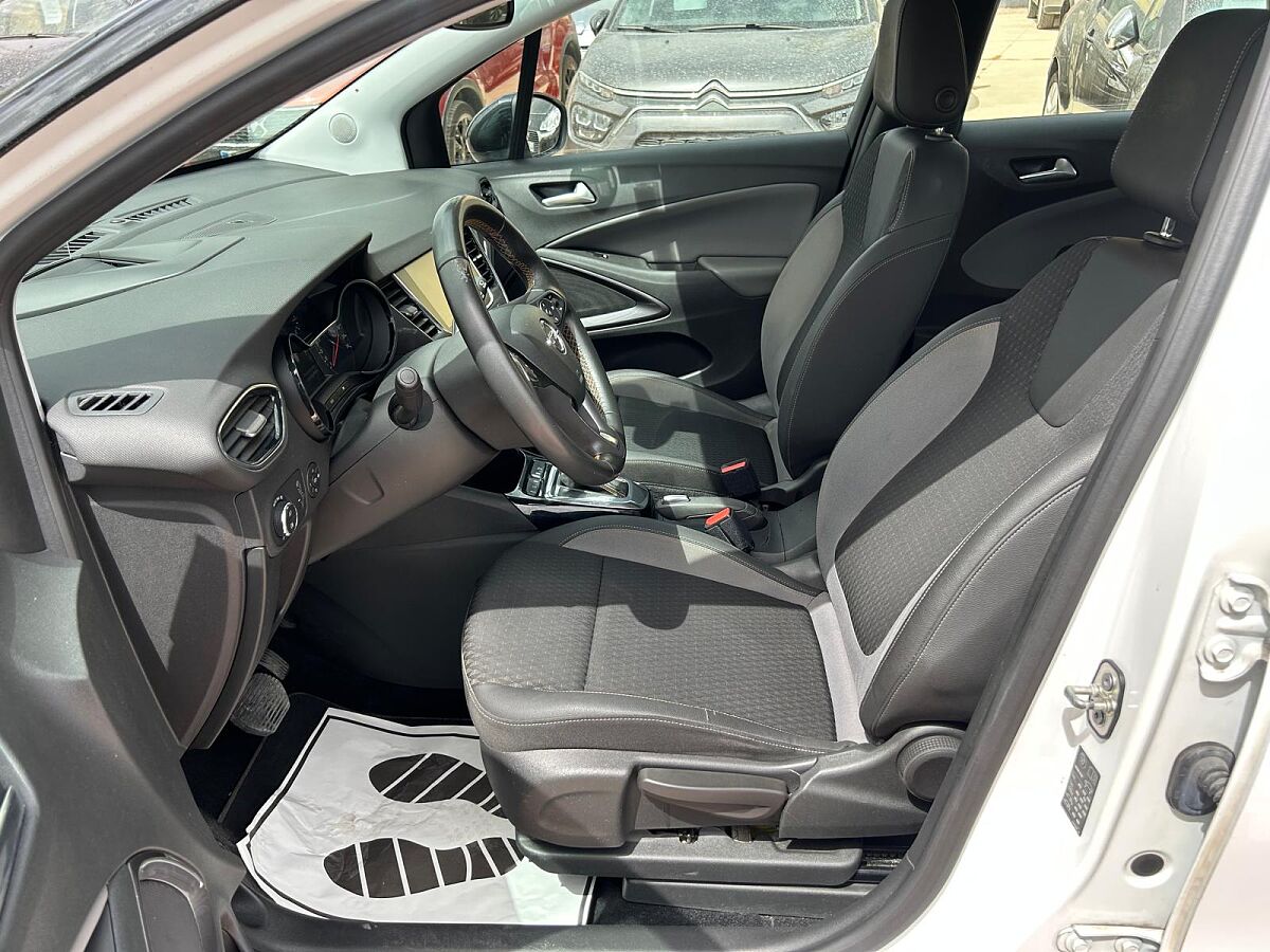 OPEL CROSSLAND X 1.2 E-THP AUTO SPANISH LHD IN SPAIN 95000 MILES SUPERB 2019